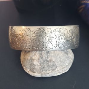 Kirk Pewter Daisy Vintage Cuff Bracelet Signed and Titled "Daisy"